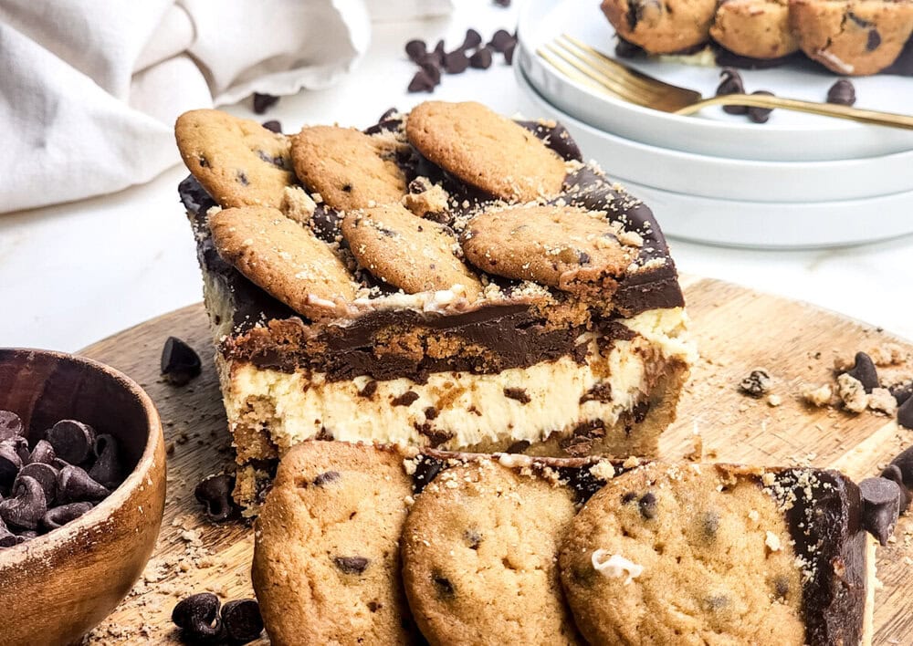 Chocolate Chip Cookie Cheesecake Bars