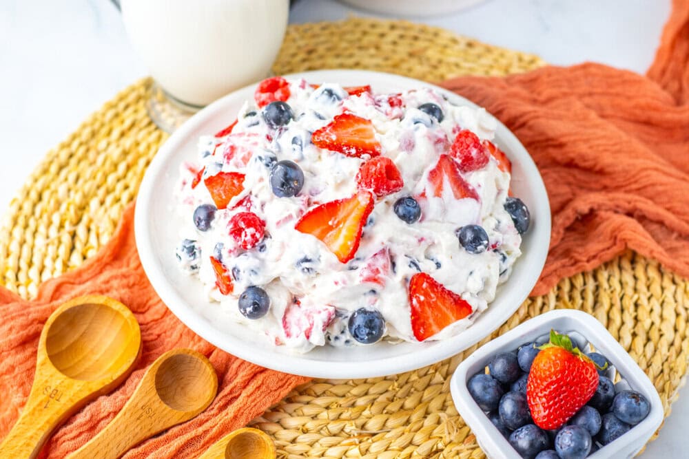 Berry Cheesecake Salad