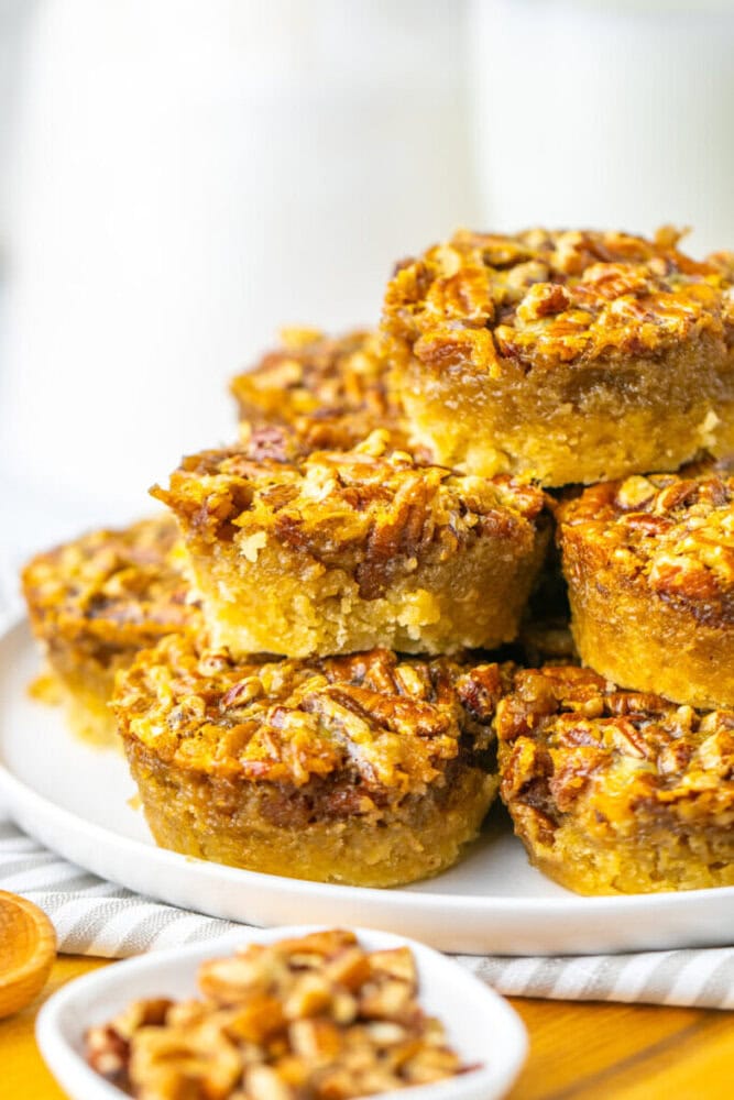 Mini Pecan Pies Mini Pecan Pies
