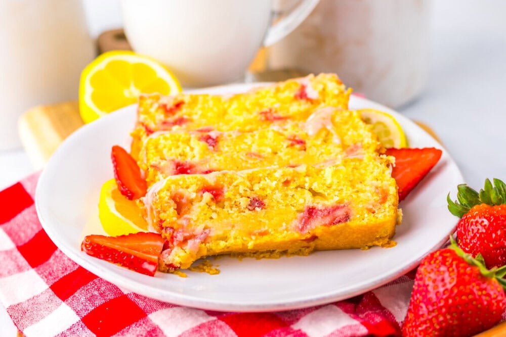 Strawberry Lemonade Pound Cake