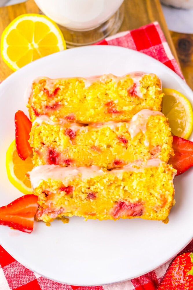 Strawberry Lemonade Pound Cake Strawberry Lemonade Pound Cake
