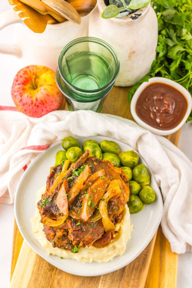 Slow Cooker Apple Butter Pork Chops