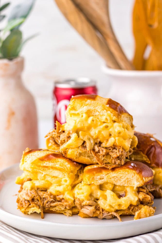 Slow Cooker Dr. Pepper BBQ Pork Mac and Cheese Sliders
