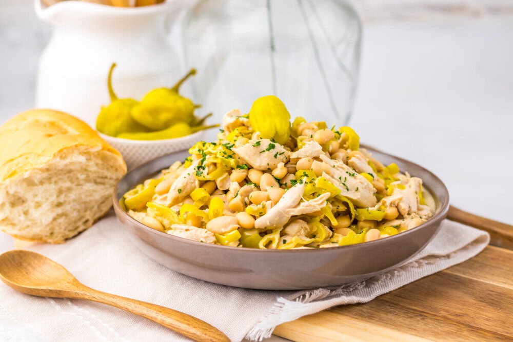 Slow Cooker Mississippi White Chicken Chili