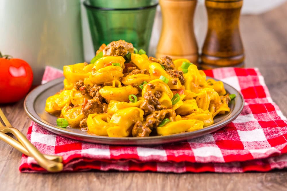 Slow Cooker Taco Tortellini