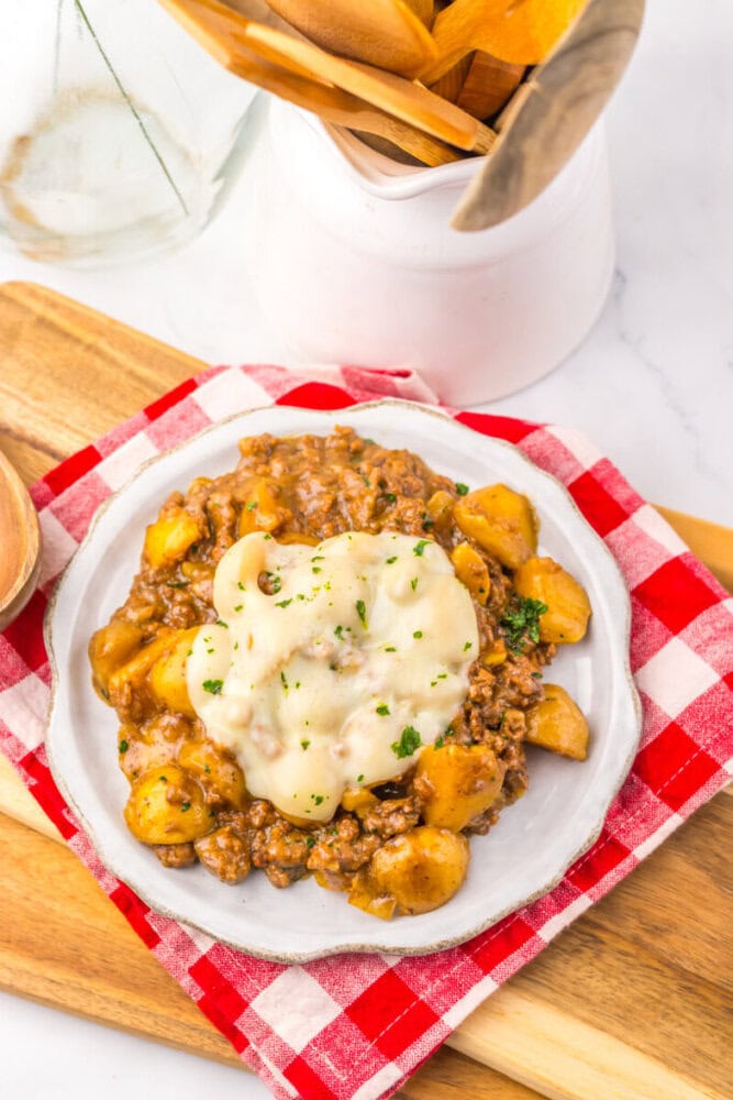 Slow Cooker French Onion Beef and Potatoes Slow Cooker French Onion Beef and Potatoes