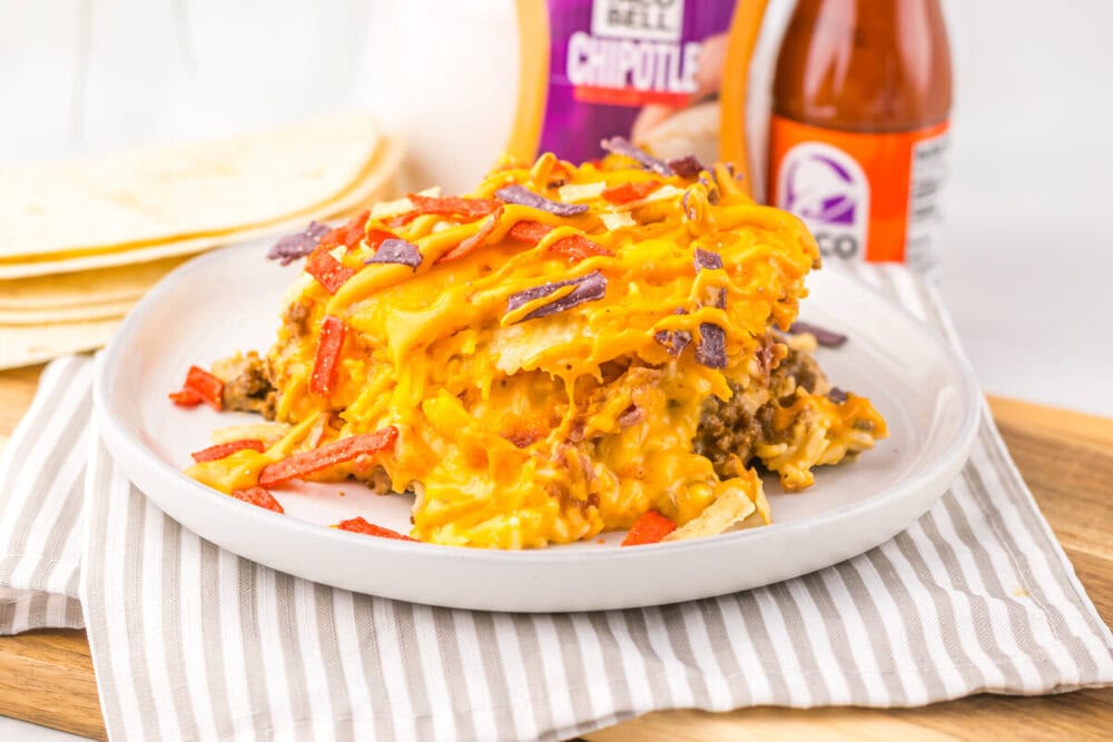 Slow Cooker Copycat Taco Bell Grilled Cheese Burrito Casserole