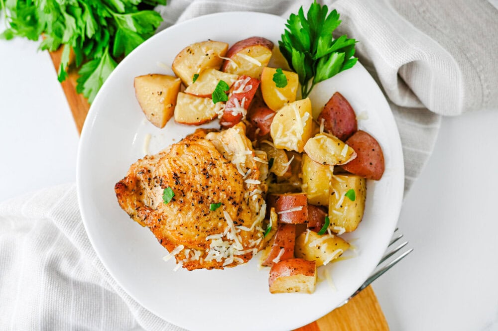 Slow Cooker Garlic Parmesan Chicken and Potatoes