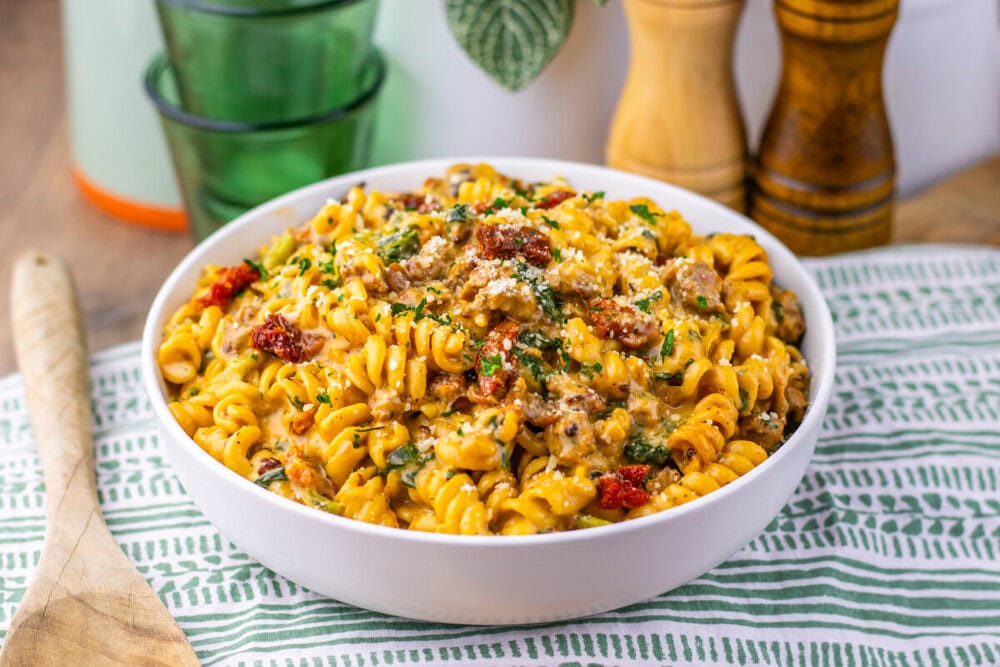 One Pot Zuppa Toscana Pasta