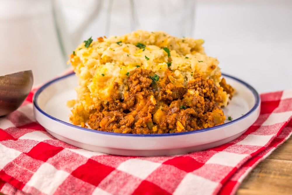 Slow Cooker Cheddar Bay Sloppy Joe Bake