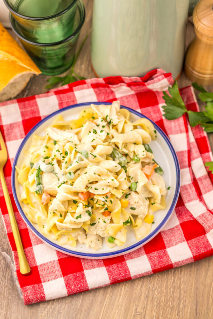 Slow Cooker Chicken Pot Pie Pasta Slow Cooker Chicken Pot Pie Pasta