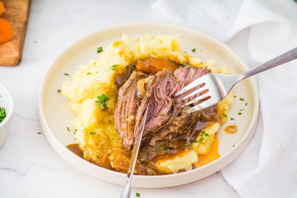Slow Cooker Braised Short Ribs