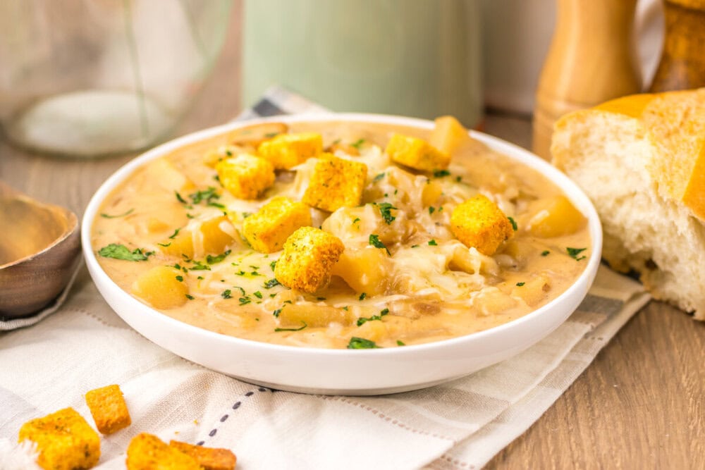 Slow Cooker French Onion Potato Soup