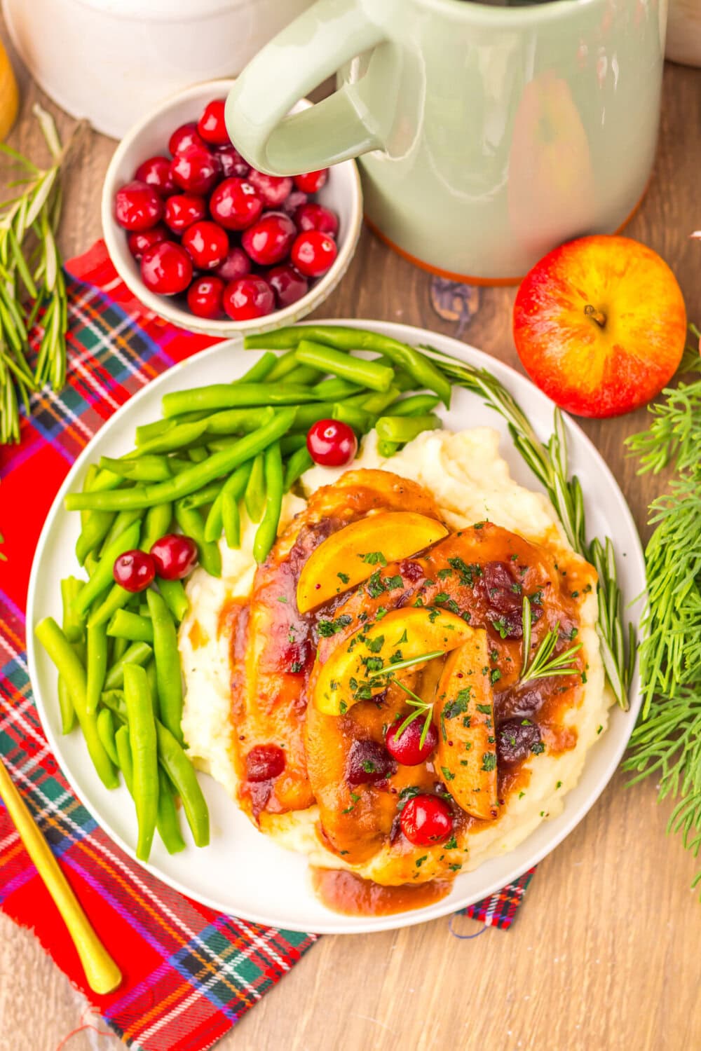 Slow Cooker Cranberry Apple Chicken Slow Cooker Cranberry Apple Chicken