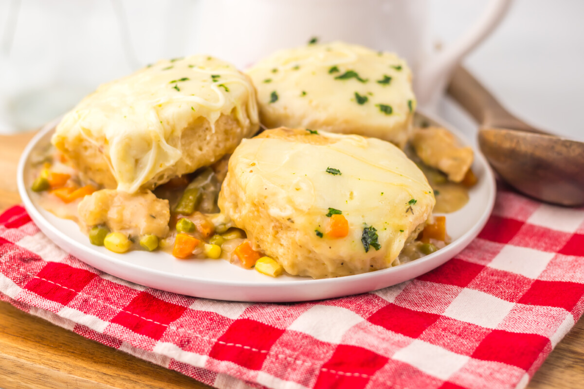 Slow Cooker French Onion Chicken Pot Pie